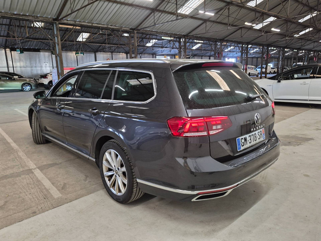 Volkswagen Passat SW  SW 1.5 TSI 150ch Lounge DSG7