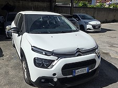 Buy CITROËN CITROEN C3 (PC) BLUEHDI 100 S&S FEEL VAN on Ayvens Carmarket