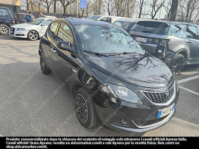 Comprar LANCIA LANCIA YPSILON (PC) 1.0 FIREFLY 70CV S&S HYBRID GOLD FP no Ayvens Carmarket