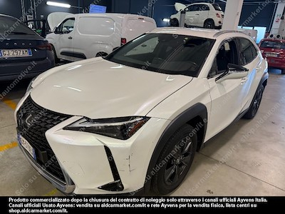 Køb LEXUS LEXUS UX (PC) HYBRID BUSINESS 2WD MY22 FP hos Ayvens Carmarket