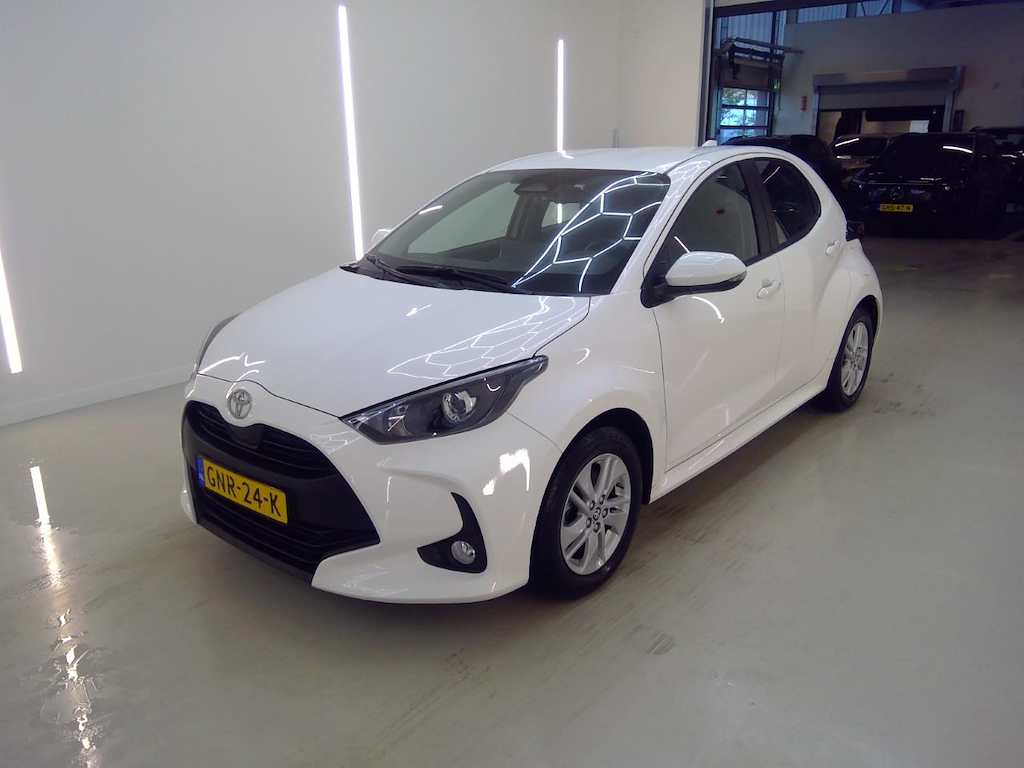 TOYOTA YARIS Hybrid 115 Active 5d
