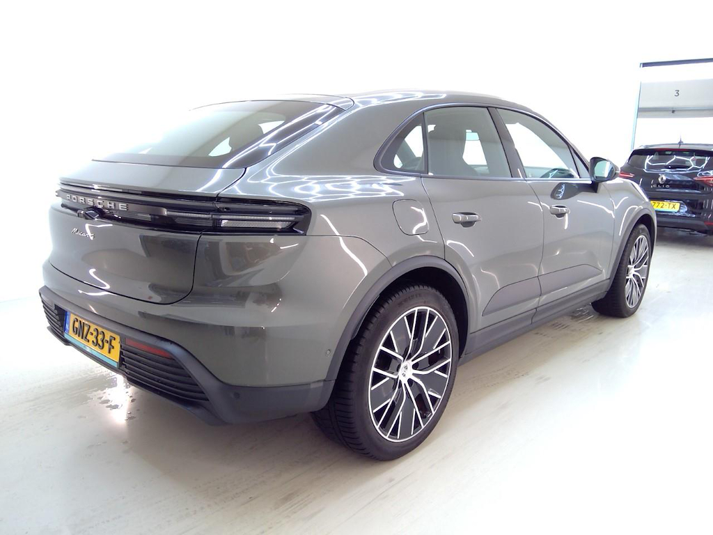 Foto 6 van Porsche Macan