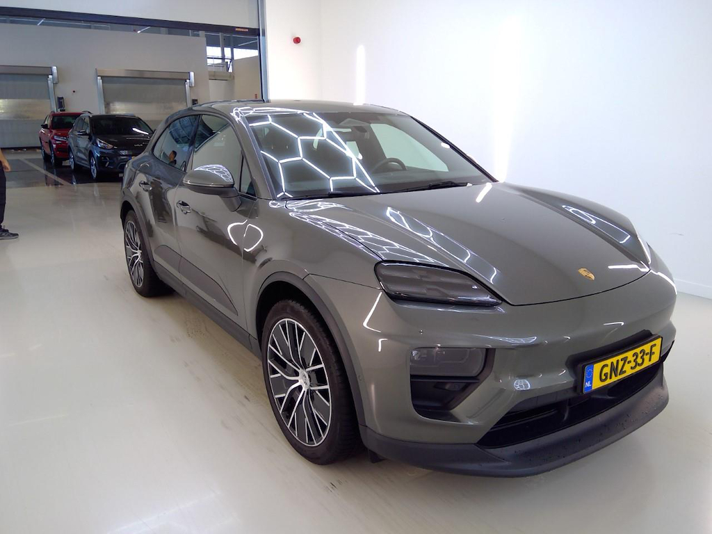 Foto 7 van Porsche Macan