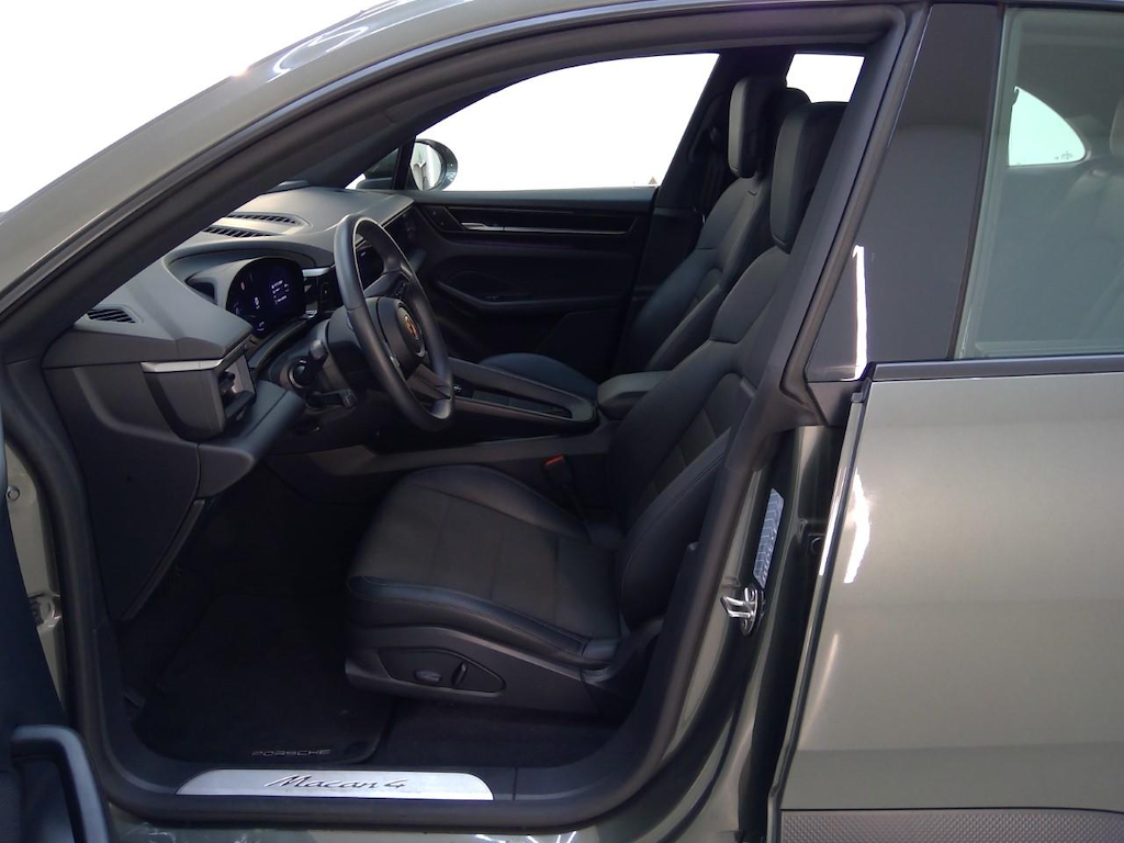 Foto 8 van Porsche Macan