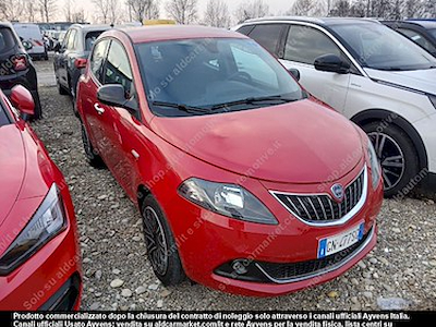 Achetez LANCIA LANCIA YPSILON (PC) 1.0 FIREFLY 70CV HYBRID GOLD FP sur Ayvens Carmarket