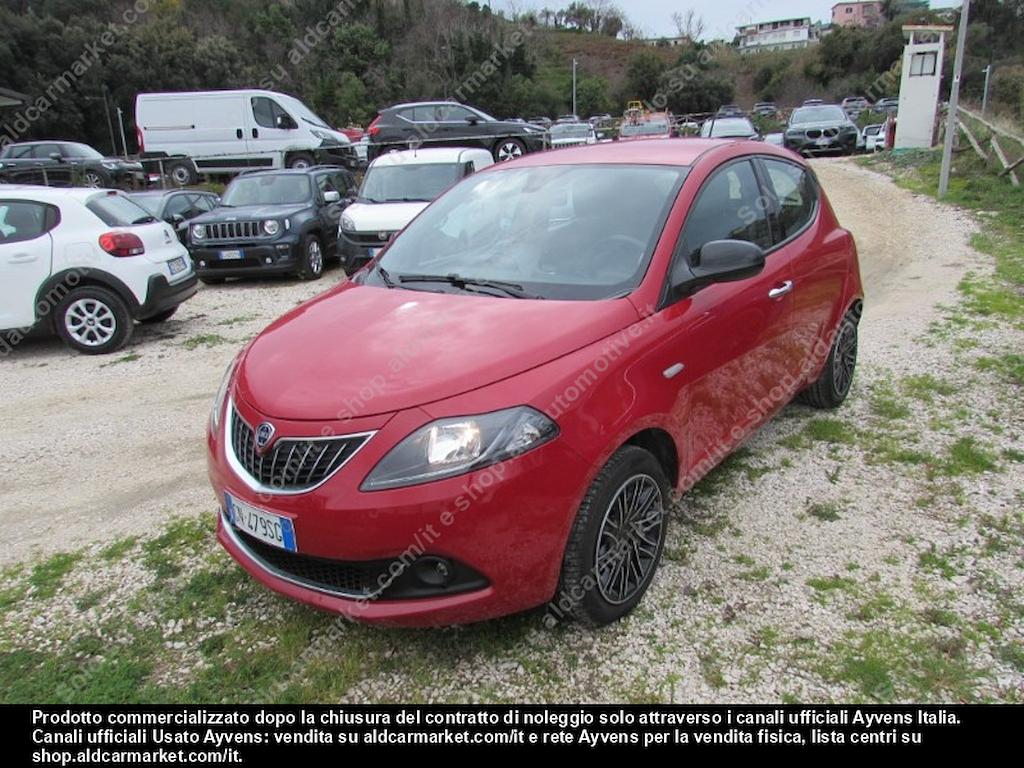 Lancia Ypsilon (PC) 1.0 FIREFLY 70CV HYBRID GOLD FP -