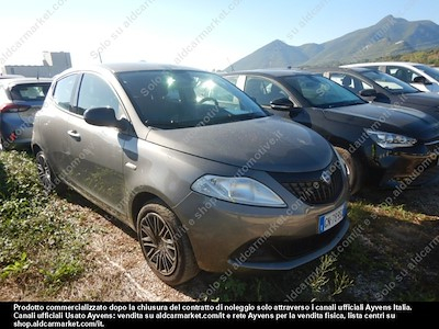 Buy LANCIA LANCIA YPSILON 1.0 FireFly 70cv Hybrid Silver Plus on Ayvens Carmarket