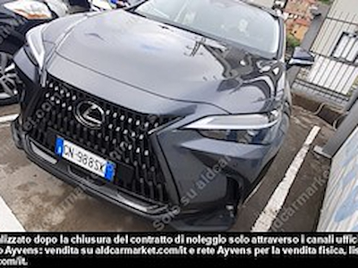 Comprar LEXUS LEXUS NX HYBRID BUSINESS 2WD MY22 FP en Ayvens Carmarket
