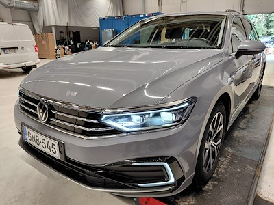 Osta [Merkki] [Malli] osoitteesta Ayvens Carmarket