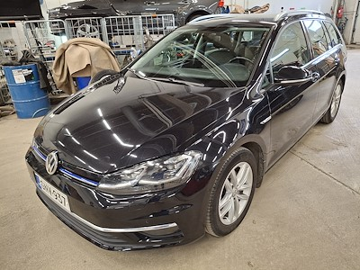 Kaufe VOLKSWAGEN GOLF bei Ayvens Carmarket