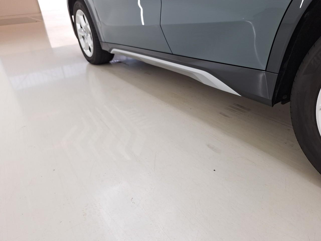 Foto 13 van BMW ix1