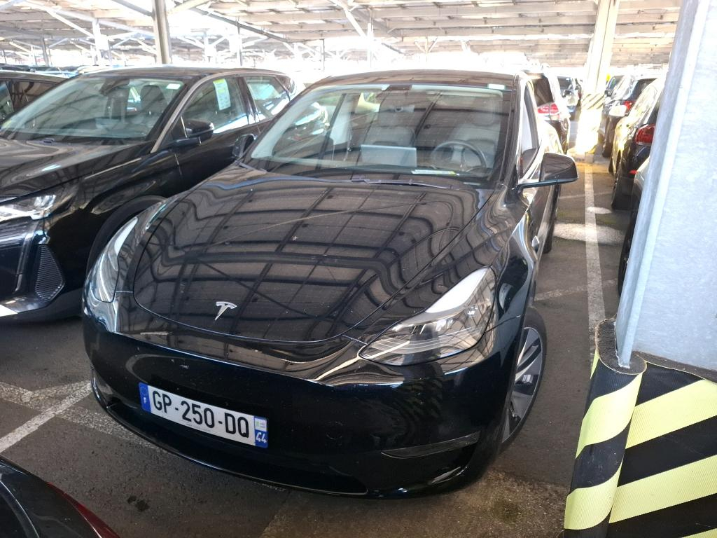 Tesla Model Y Long Range AWD 30130