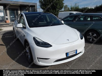 Buy TESLA TESLA MODEL Y 50 kWh RWD aut. Sport utility vehicle 5-door  on Ayvens Carmarket