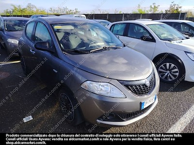 Buy LANCIA LANCIA YPSILON 1.0 FireFly 70cv Hybrid Silver Plus Hatchback 5-door  on Ayvens Carmarket
