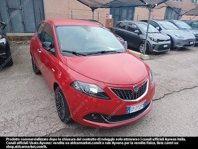 Køb LANCIA LANCIA YPSILON (PC) 1.0 FIREFLY 70CV HYBRID GOLD FP hos Ayvens Carmarket