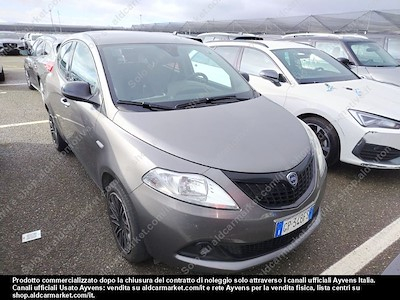 Buy LANCIA LANCIA YPSILON 1.0 FireFly 70cv Hybrid Silver Plus Hatchback 5-door  on Ayvens Carmarket