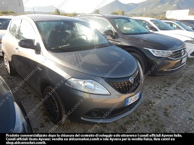 Achetez LANCIA LANCIA YPSILON 1.0 FireFly 70cv Hybrid Silver Plus Hatchback 5-door  sur Ayvens Carmarket