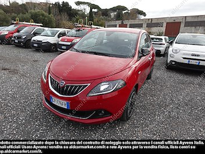 Koupit LANCIA LANCIA YPSILON (PC) 1.0 FIREFLY 70CV HYBRID GOLD FP na Ayvens Carmarket