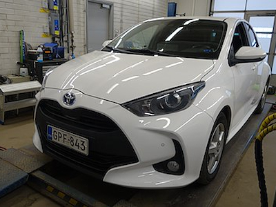 Cumpara TOYOTA YARIS prin Ayvens Carmarket
