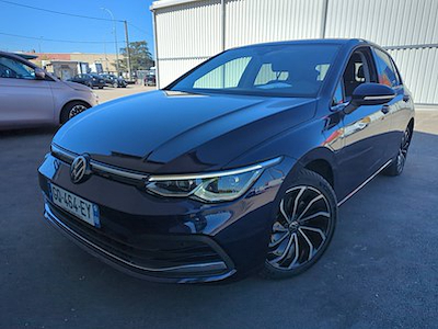 VOLKSWAGEN Golf 2023 — авто из Европы под ключ