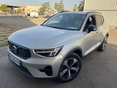 VOLVO XC40 2023 — авто из Европы под ключ