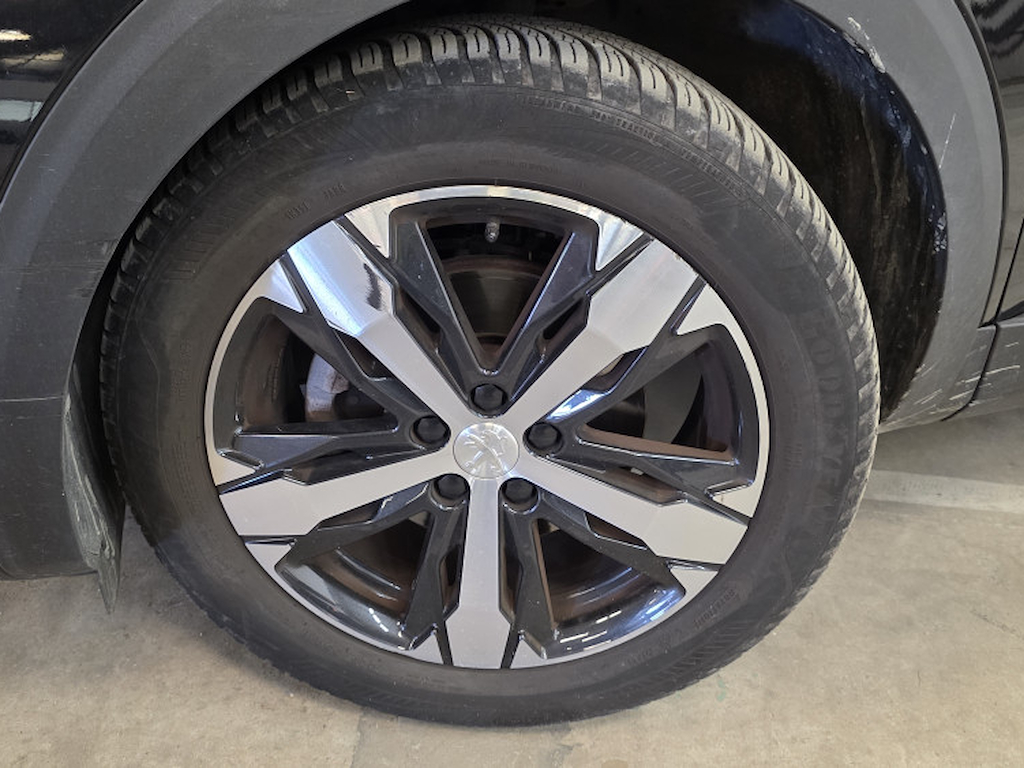 Peugeot 5008 1.2 PureTech 130ch S&S Allure Pack EAT8