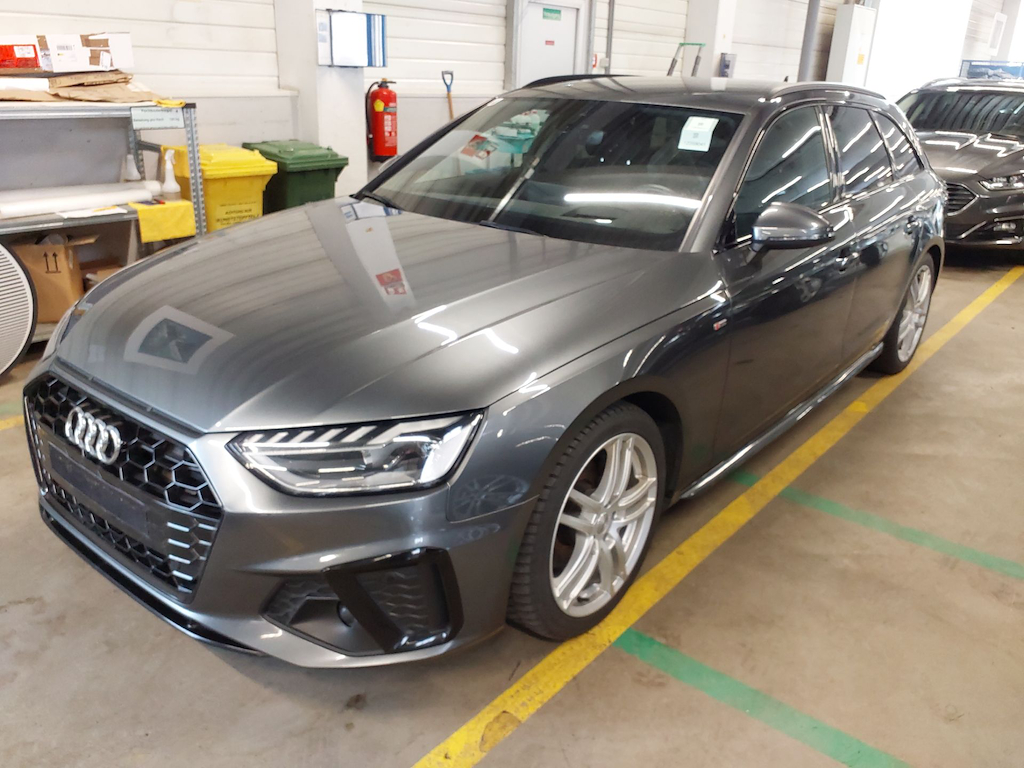 Audi A4 35 TDI S TRONIC S LINE AVANT