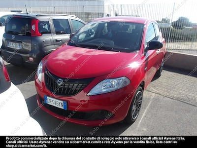 Buy LANCIA LANCIA YPSILON (PC) 1.0 FIREFLY 70CV HYBRID SILVER PLUS FP on Ayvens Carmarket