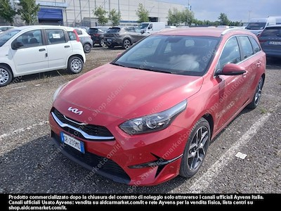 Acquista KIA KIA CEED SW 1.6 CRDI 136 CV MHEV IMT BUSINESS FP a Ayvens Carmarket