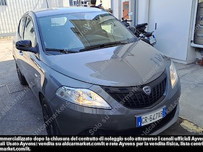 Ayvens Carmarket den LANCIA LANCIA YPSILON (PC) 1.0 FIREFLY 70CV HYBRID SILVER FP satın al