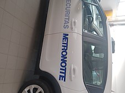 Achetez CITROËN CITROEN C3 (PC) BLUEHDI 100 S&S FEEL VAN FP sur Ayvens Carmarket