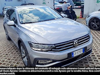 VOLKSWAGEN VOLKSWAGEN PASSAT SW VAR. 2.0TDI SCR 147KW DSG 4MOT ALLTRACK FP 2023 — авто из Европы под ключ