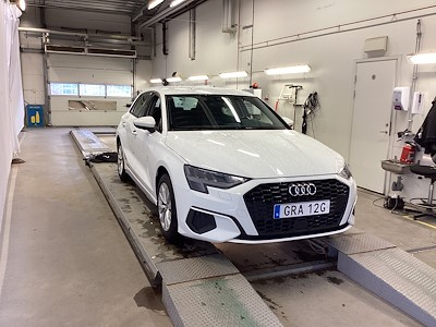 Köp AUDI A3 på Ayvens Carmarket