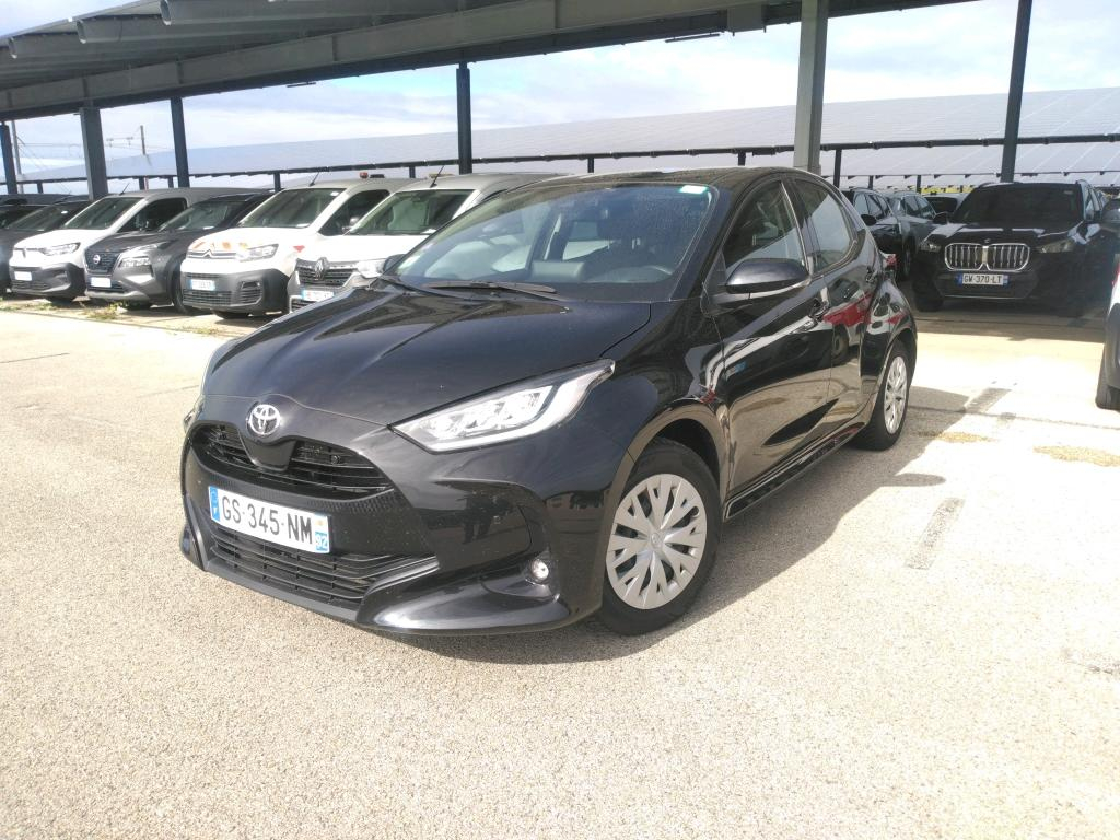 Toyota Yaris 120 VVT-i Dynamic Business 5p MY22