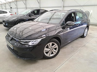VOLKSWAGEN GOLF SW 2023 — авто из Европы под ключ