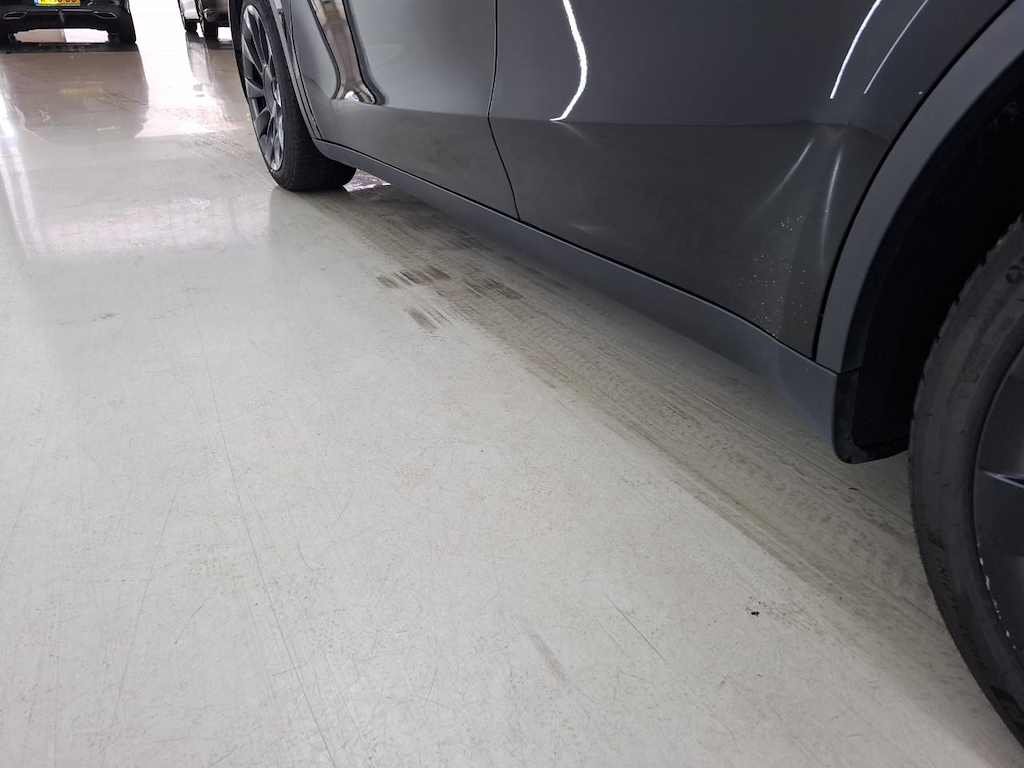 Foto 15 van Tesla Model Y