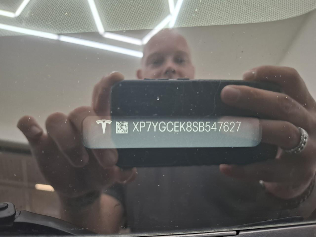 Foto 16 van Tesla Model Y