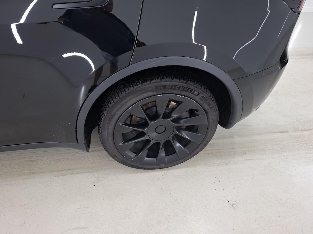 Foto 34 van Tesla Model Y