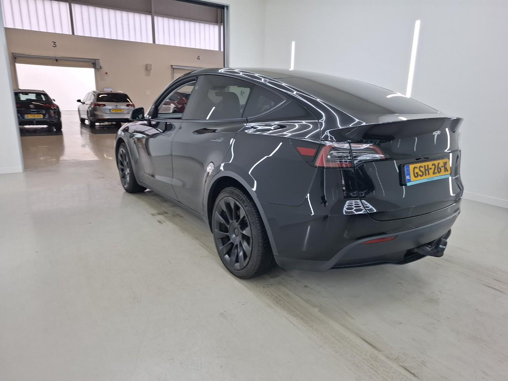 Foto 7 van Tesla Model Y