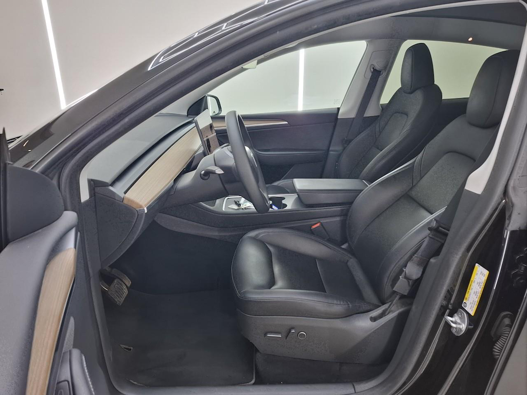 Foto 8 van Tesla Model Y