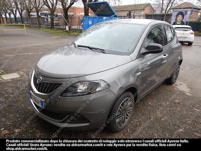 Kaufe LANCIA LANCIA YPSILON (PC) 1.0 FIREFLY 70CV HYBRID GOLD FP bei Ayvens Carmarket