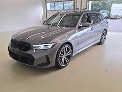 Kaufe BMW 330E TOURING M-SPORT bei Ayvens Carmarket