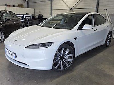 Kúpiť TESLA MODEL 3 na Ayvens Carmarket