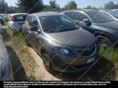 Achetez LANCIA LANCIA YPSILON (PC) 1.0 FIREFLY 70CV HYBRID GOLD FP sur Ayvens Carmarket