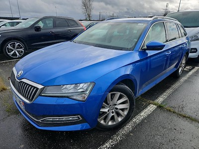 Achetez SKODA SUPERB COMBI sur Ayvens Carmarket