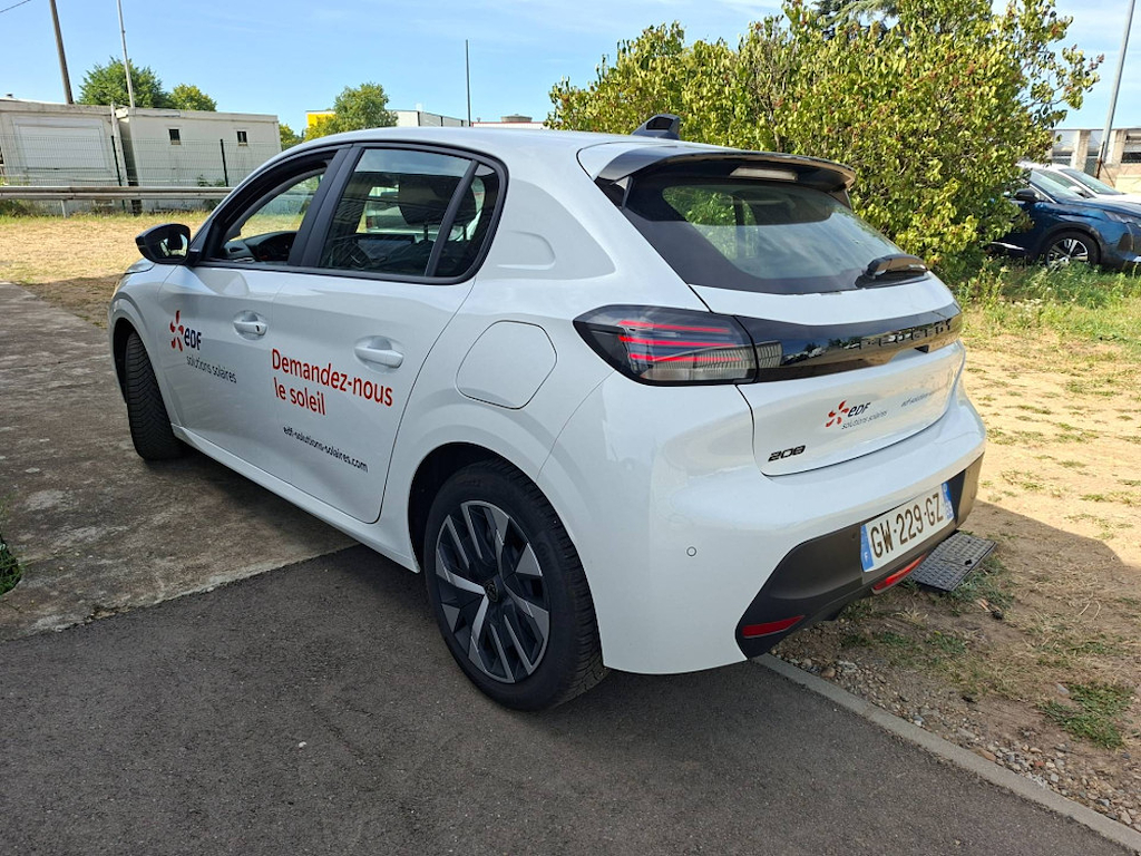 Peugeot 208 BUSINESS R  Business R 1.2 PureTech 100ch S&S Active Business R