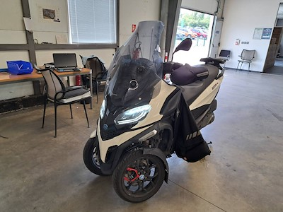 Comprar PIAGGIO MP3 en Ayvens Carmarket