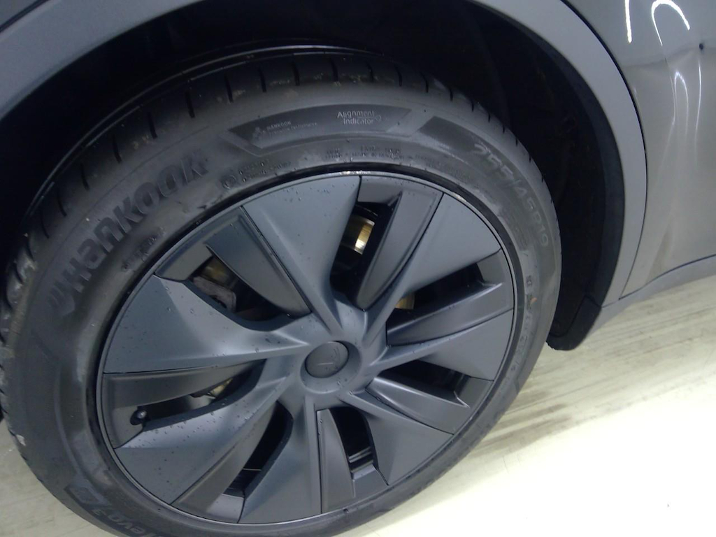 Foto 19 van Tesla Model Y