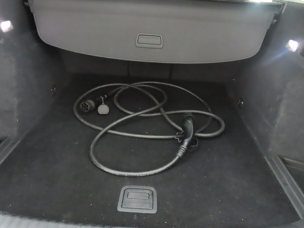 Foto 12 van Audi Q6 e-tron