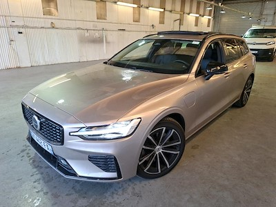 VOLVO V60 2024 — авто из Европы под ключ